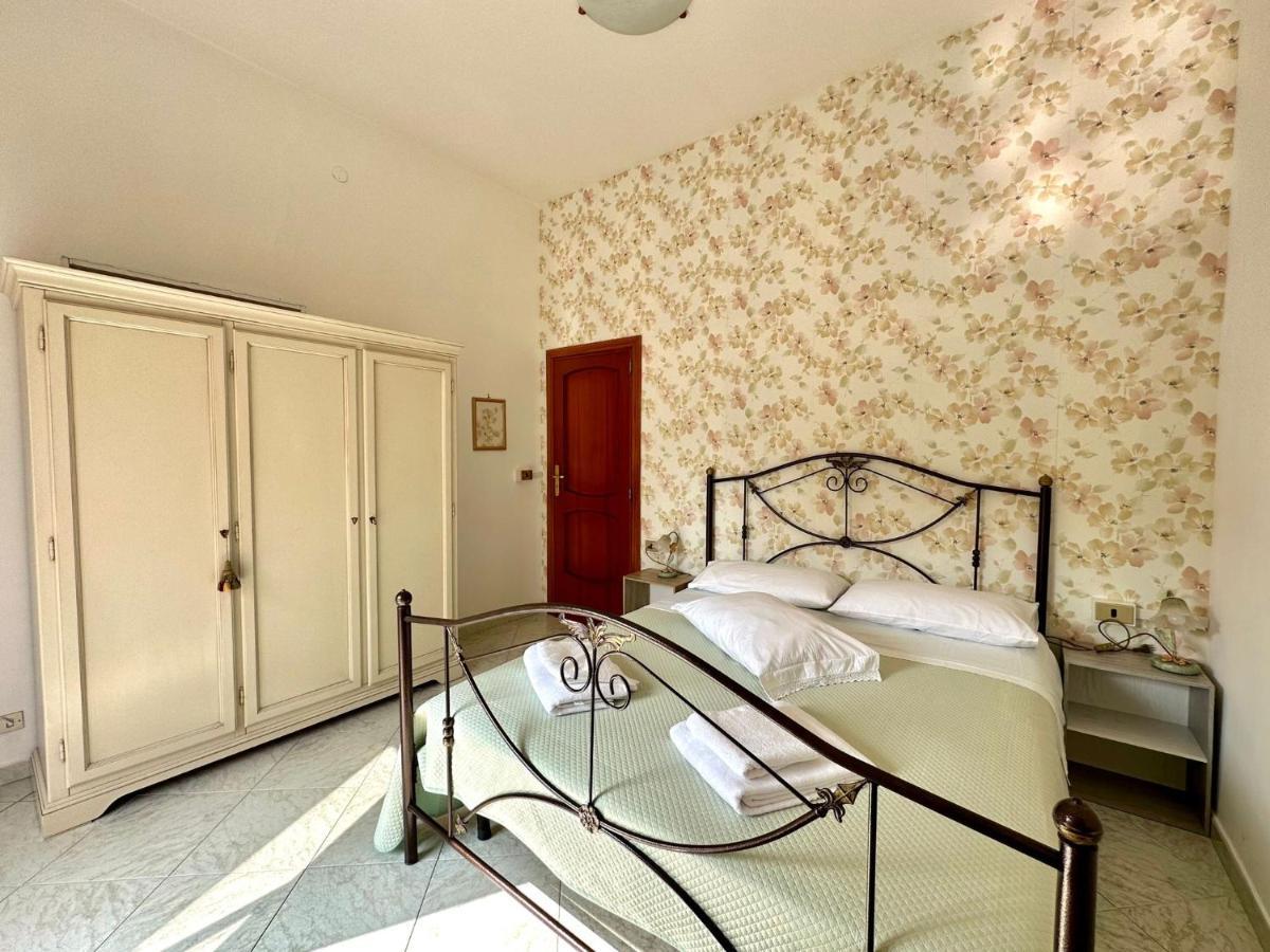 Bed and Breakfast Family Relax Caracciolo Neapol Zewnętrze zdjęcie